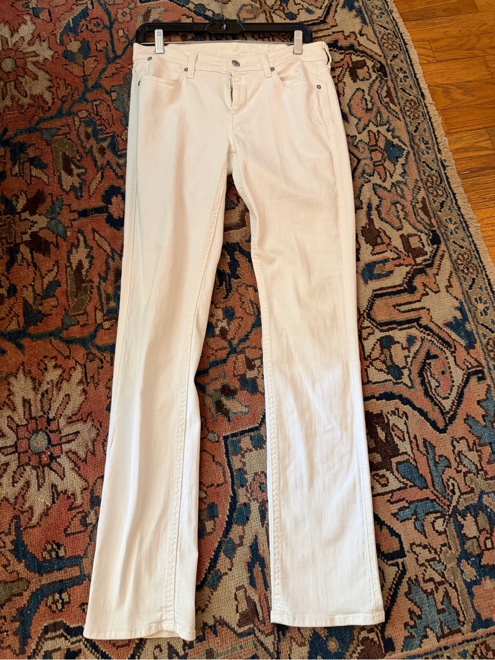 Slim and Sexy, Seven for All Mankind White Straight-Leg Jeans